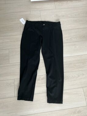 Chloe + Isabel Black Straight-Leg Dress Pants with Belt Loops